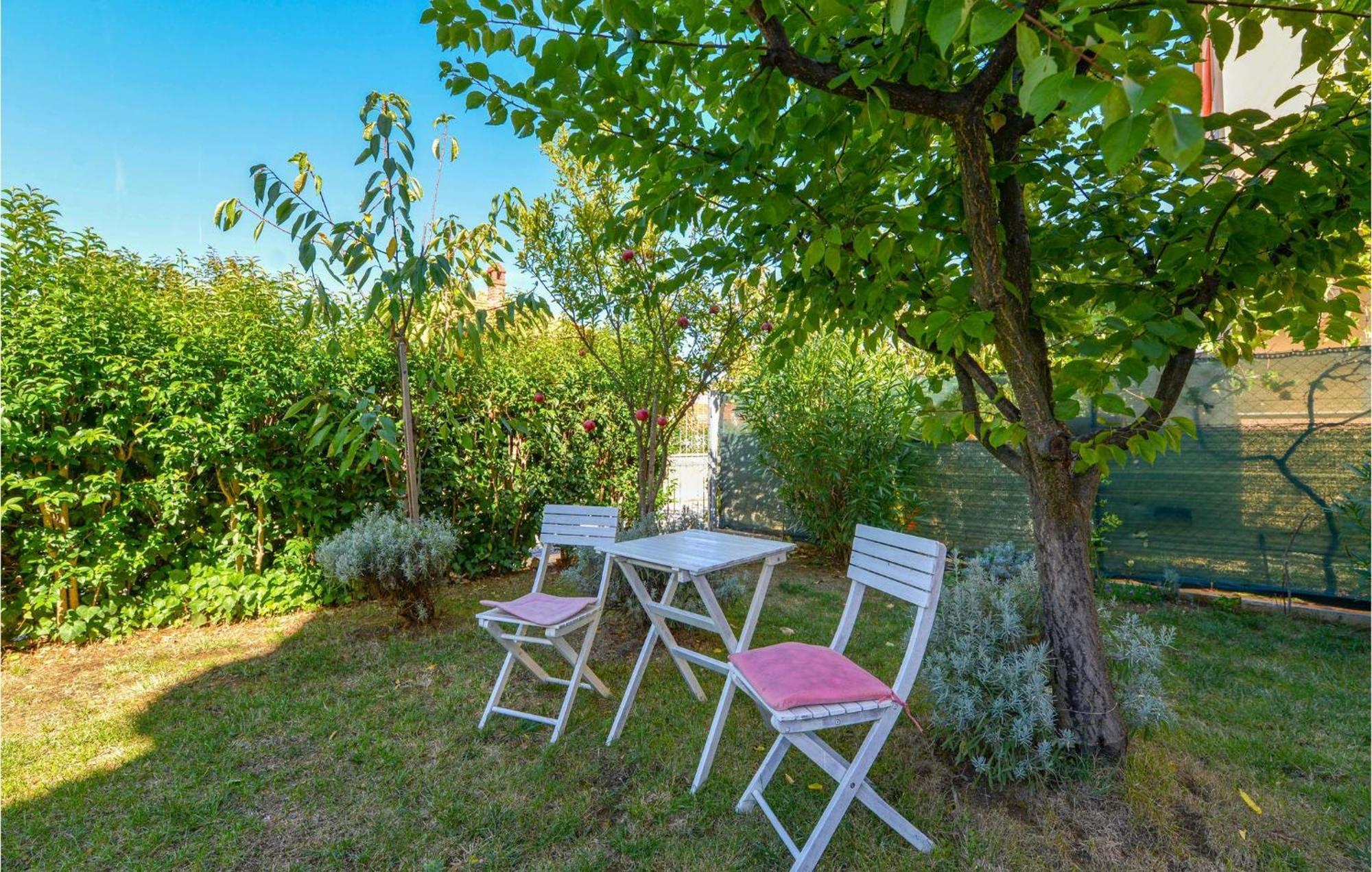 1 Bedroom Nice Apartment In Zadar Luaran gambar